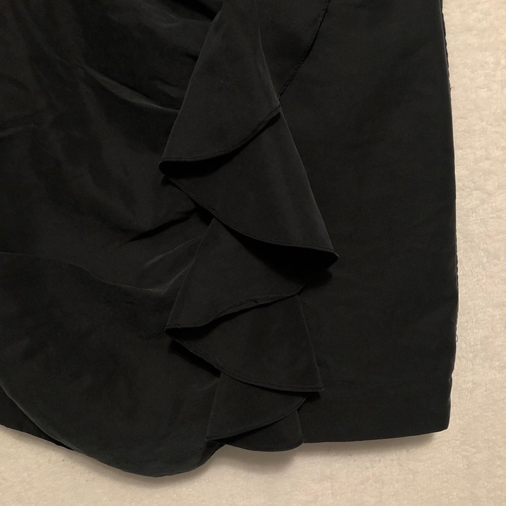 H&M Black Metallic Mini Skirt - Picture 3 of 8
